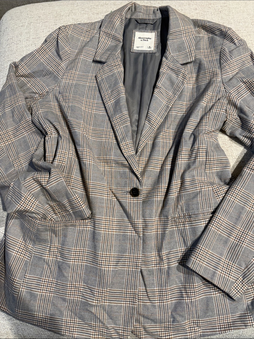 Abercrombie & Fitch Gray and Tan Plaid Single-Button Blazer